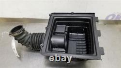 16-19 Gmc Canyon 2.8l Diesel Oem Engine Air Cleaner Top Section Only