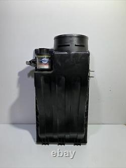 99 03 Ford Superduty 7.3L Diesel Air Cleaner Cover Only Top Housing With Gauge